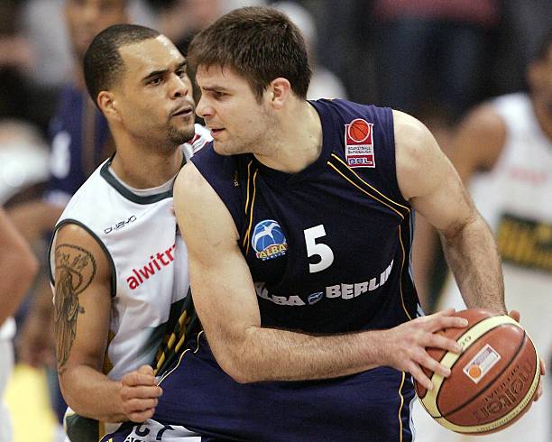 米蝶泳等优 米蝶泳等优