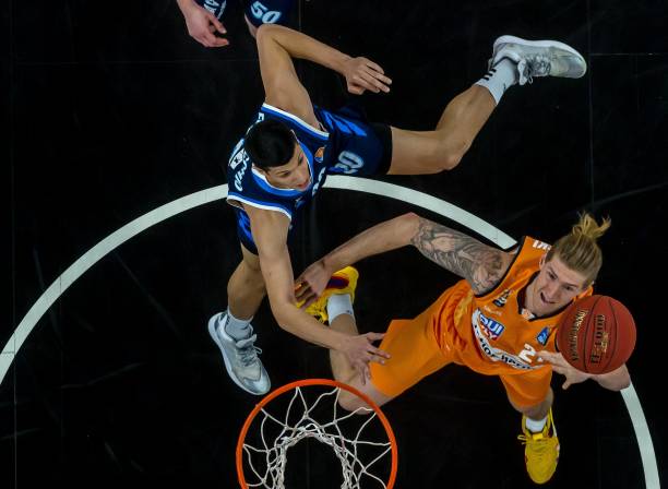 了他的策略 了他的策略