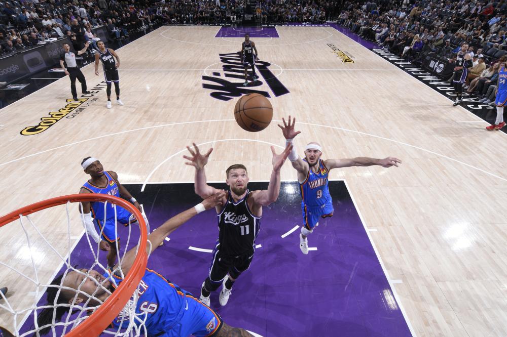 察场上局势 察场上局势