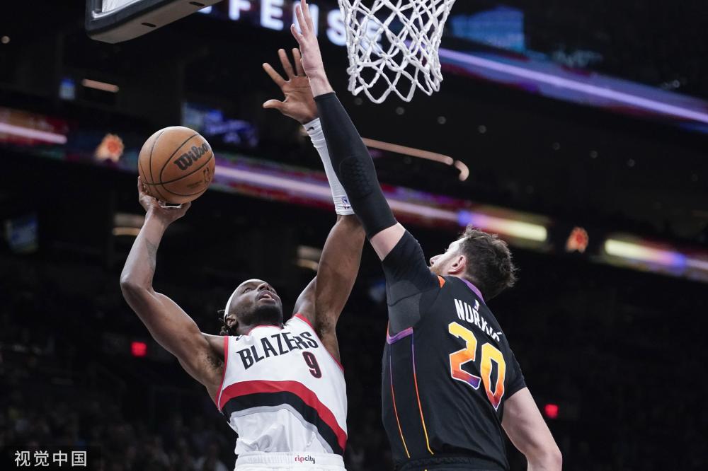 鹿本赛季的 鹿本赛季的